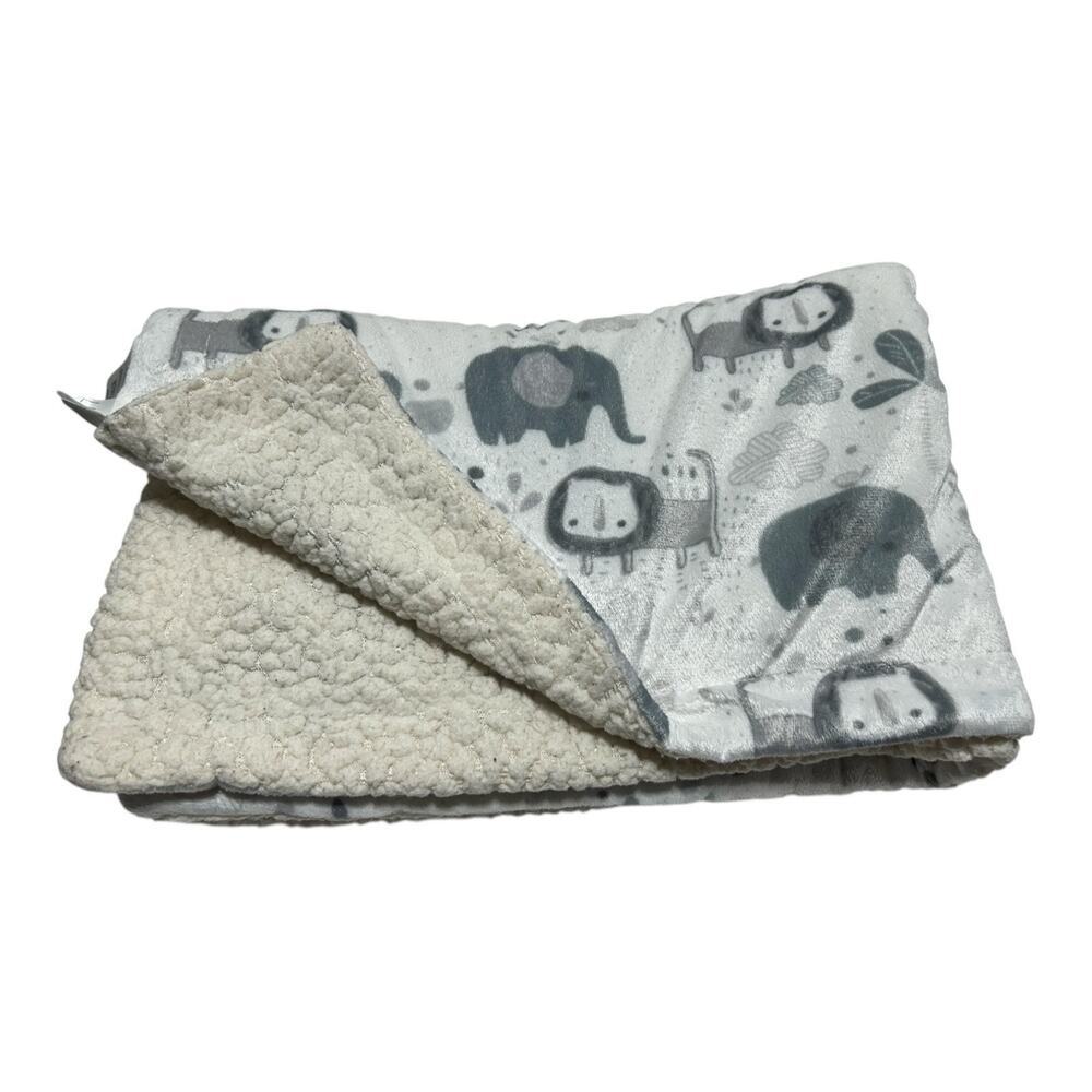 Lila & Jack Gray White Sherpa Lion Elephant Jungle Zoo Safari Baby Blanket